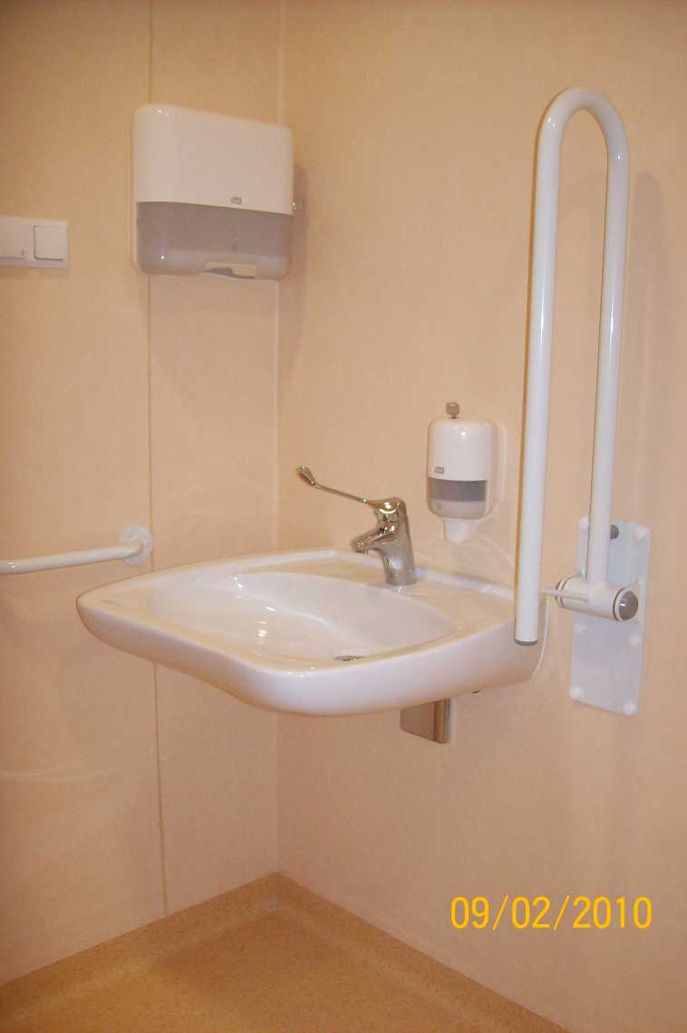 Instalacje sanitarne, centralne ogrzewanie, ogrzewanie pod�ogowe, �l�sk, �l�skie, katowice, instalacje solarne, kolektory s�oneczne, zbie, Cicho�, kot�ownia, kocio� 